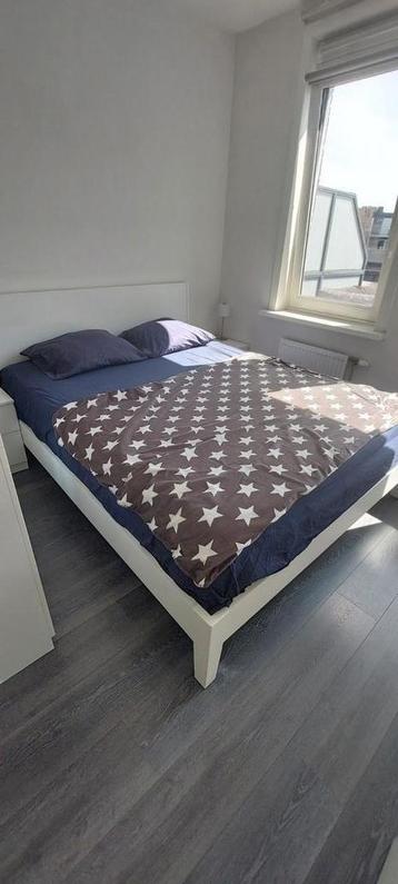 Bed met matras