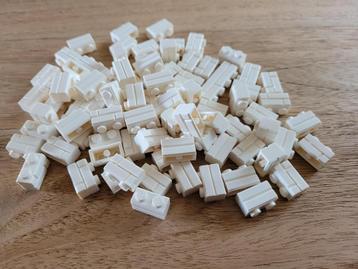 Partij J518=100x Nieuwe witte Lego Muurstenen 1x2 beschikbaar voor biedingen
