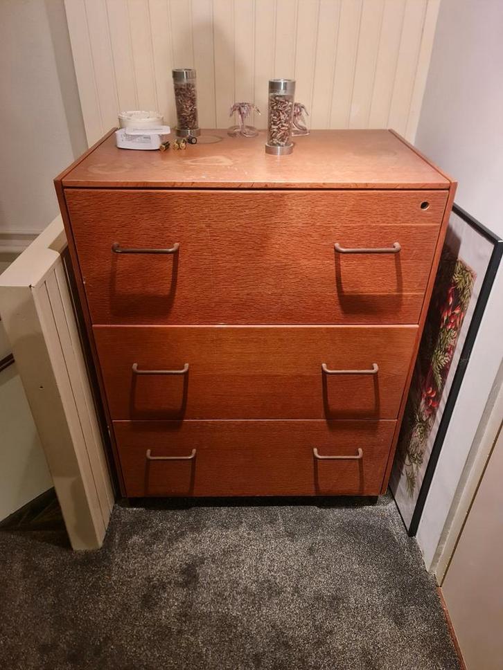 Houten archiefkast met lades, Huis en Inrichting, Kasten | Roldeurkasten en Archiefkasten, Gebruikt, 100 tot 150 cm, 50 tot 100 cm