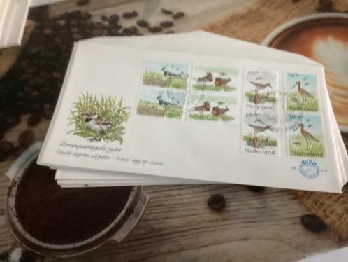 No3178 Afwijkend E215 paren Heb ook van Nederland jaargan, Postzegels en Munten, Postzegels | Eerstedagenveloppen, Onbeschreven