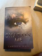 Shatter Me - Tahereh Mafi - Paperback, Ophalen of Verzenden, Gelezen