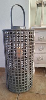 Groot houten windlicht grijs, Huis en Inrichting, Woonaccessoires | Kandelaars en Kaarsen, Ophalen, Gebruikt, 50 tot 75 cm, Grijs