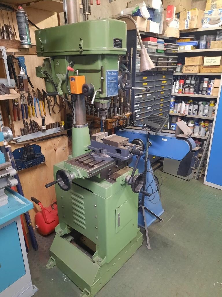 Frees machine, Doe-het-zelf en Verbouw, Gereedschap | Freesmachines, Gebruikt, Elektrisch, Bovenfrees, Ophalen