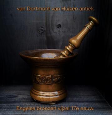 Engelse vijzel 17e eeuw. beschikbaar voor biedingen