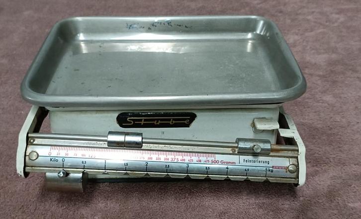 Stube vintage weegschaal, Witgoed en Apparatuur, Weegschalen, Gebruikt, Analoog, Personenweegschaal, 1 tot 500 gram, Minder dan 10 kg