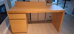 Ikea Malm bureau houtlook tegen ieder aannemelijk bod!, Huis en Inrichting, Bureaus, Ophalen, Zo goed als nieuw