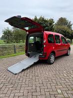Renault Kangoo Rolstoelauto Rolstoel auto lift invalide BENZ, Stof, 74 €/maand, 4 cilinders, 4 stoelen