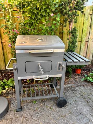 Van Speijk Barbecue incl hoes - Zo goed als nieuw! beschikbaar voor biedingen