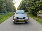 Toyota Auris 1.8 Full Hybrid 5DR CVT 2013 Bruin, 65 €/maand, 4 cilinders, Bruin, Origineel Nederlands
