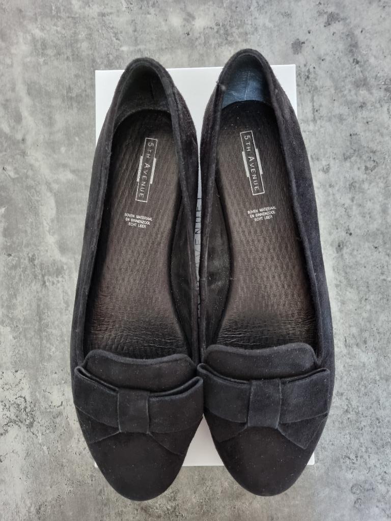 ≥ 5th AVENUE zwarte suede loafers mt 41 zgan — Schoenen — Marktplaats