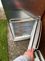GRATIS Bosch Koelkast - Ruim en Degelijk!, Witgoed en Apparatuur, Gebruikt, 200 liter of meer, 60 cm of meer, Met aparte vriezer