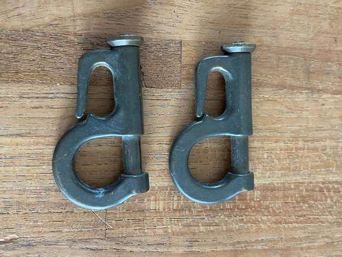 2x vintage bronzen ?? jib clips , tuigclips Hank , zeil haak, Antiek en Kunst, Antiek | Gereedschap en Instrumenten, Ophalen of Verzenden
