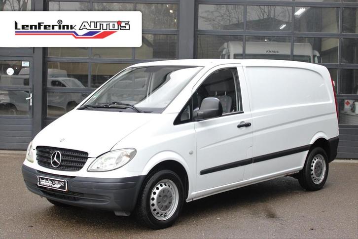 Mercedes-Benz Vito 109 CDI Functional Lang Trekhaak Export C, Auto's, Bestelauto's, Bedrijf, Te koop, ABS, Alarm, Centrale vergrendeling