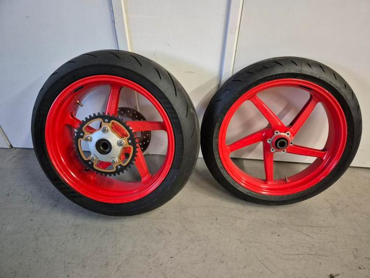 BREMBO Velgen met zgan Diablo Rosso IV banden Aprilia gen1, Motoren, Tuning en Styling, Ophalen of Verzenden