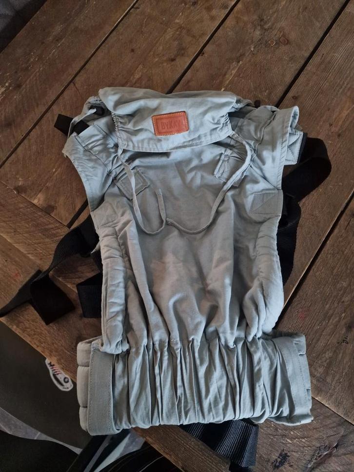 Bykay Draagzak Click Carrier Deluxe Minty Grey, Kinderen en Baby's, Babydragers en Draagdoeken, Zo goed als nieuw, Draagzak, Buik of Rug