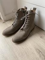 Schoenen laarsje met veters en rits, maat 42, Ophalen of Verzenden, Zo goed als nieuw, Grijs