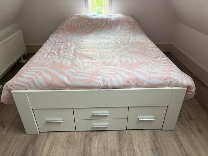 Opbergbed Butiken met 6 laden 140x200 wit, Huis en Inrichting, Slaapkamer | Bedden, Zo goed als nieuw, Twijfelaar, 140 cm, 200 cm