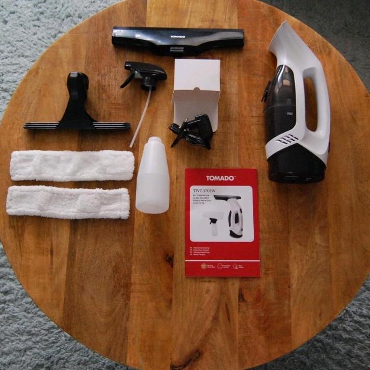Tomado ruitenreiniger, Doe-het-zelf en Verbouw, Reinigingsmachines, Zo goed als nieuw, Overige typen, Ophalen of Verzenden