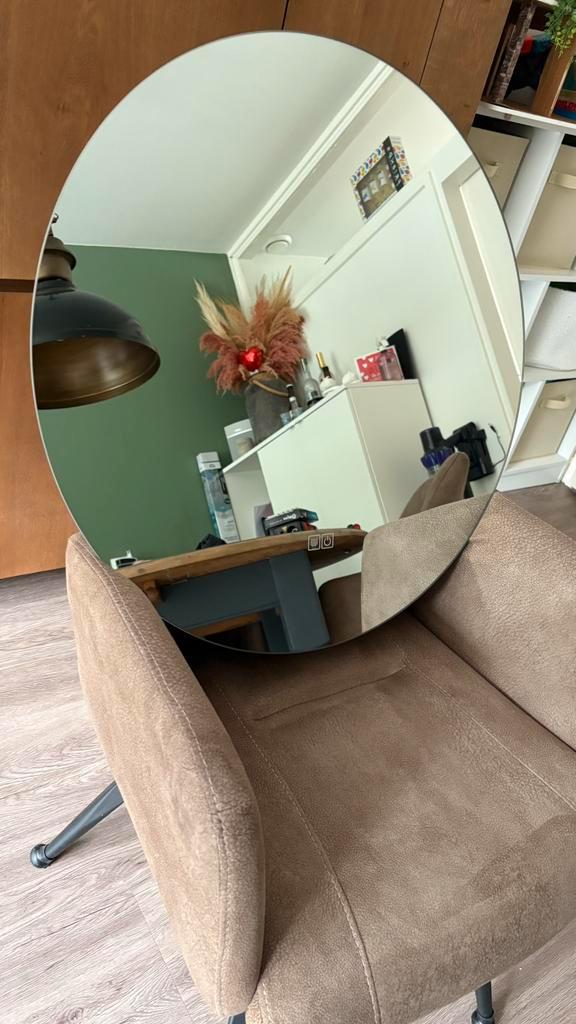 Action Badkamerspiegel met ledverlichting. Spiegel LED ZGAN, Huis en Inrichting, Woonaccessoires | Spiegels, Zo goed als nieuw