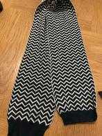 Gebreide kindersjaal - Maat 140, Kinderen en Baby's, Babykleding | Mutsen, Sjaals en Wanten, Ophalen of Verzenden, Zo goed als nieuw