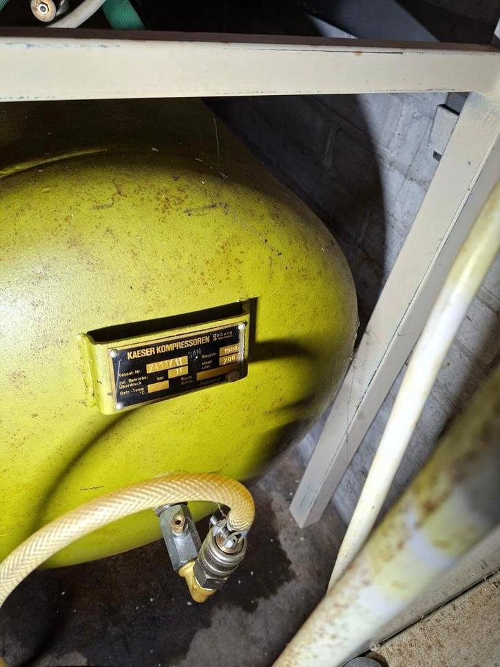 Compressor 2-cylinder Kaeser, Doe-het-zelf en Verbouw, Compressors, 100 liter of meer, Minder dan 200 liter/min, Ophalen