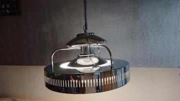 Chrome retro lamp, zeer uniek exemplaar, zeldzame hanglamp beschikbaar voor biedingen