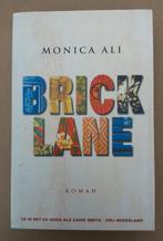 Monica ali - brick lane paperback, Boeken, Ophalen of Verzenden, Gelezen