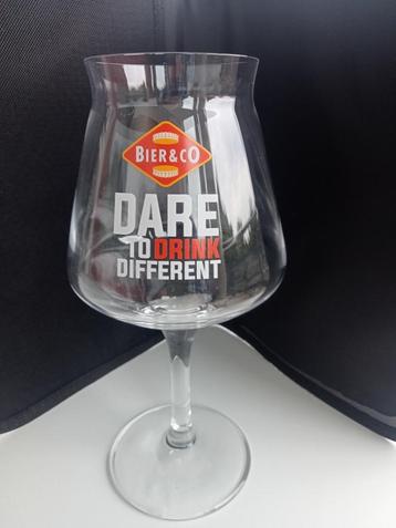 6 Dare to Drink Different bierglazen 33cl beschikbaar voor biedingen