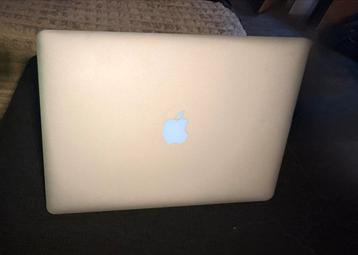 MacBook Pro 15" Retina 2014 - 256GB beschikbaar voor biedingen