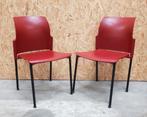 56 x Kunststof kuipstoelen kantine cafe horeca stoelen rood, Kunststof, Ophalen of Verzenden, Zo goed als nieuw, Vijf, Zes of meer stoelen