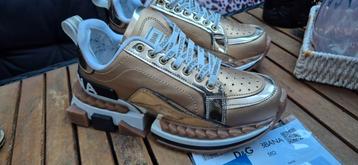 D&g sneakers nieuw maat 40  beschikbaar voor biedingen