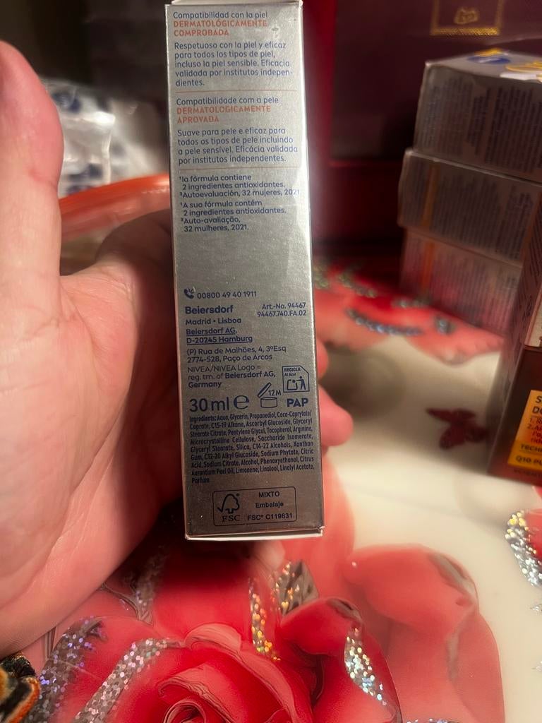 Nivea diverse serum Gezichtsverzorging, Verzenden, Nieuw, Gehele gezicht, Verzorging