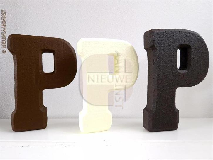 Authentieke Jamin witte chocoladeletter ‘P’ Piet 25cm, Diversen, Sinterklaas, Zo goed als nieuw, Verzenden