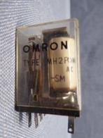Relais | Omron type MH 2P, Hobby en Vrije tijd, Elektronica-componenten, Ophalen of Verzenden, Zo goed als nieuw