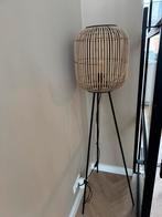Vloerlamp By Boo, Huis en Inrichting, Ophalen, Zo goed als nieuw, Metaal