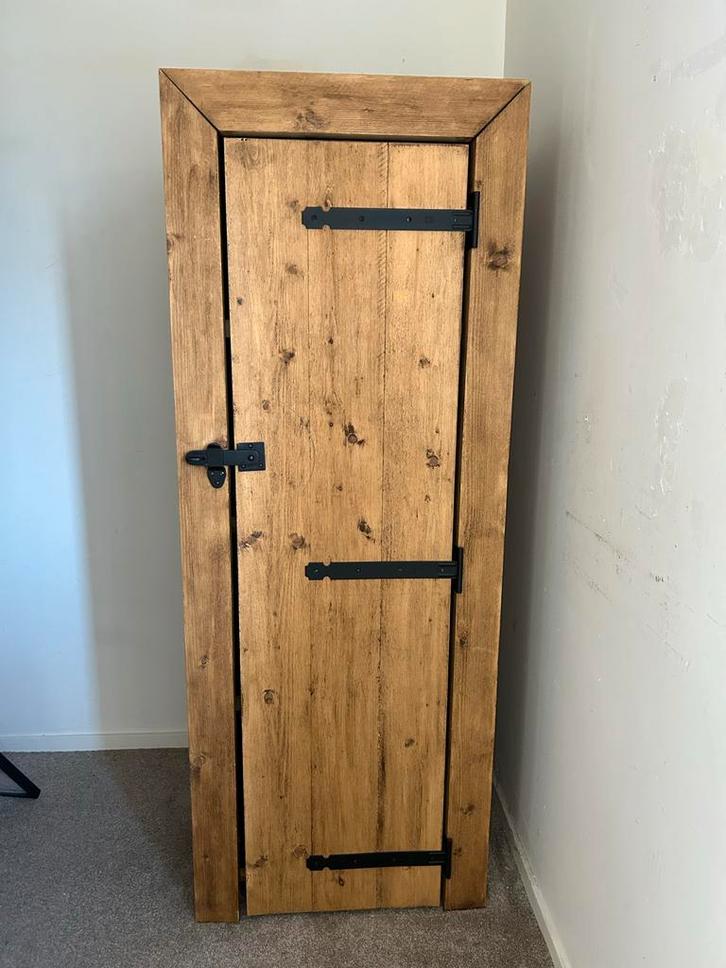 Stevige Steigerhouten Kast, Huis en Inrichting, Kasten | Buffetkasten, Gebruikt, 150 tot 200 cm, 50 tot 100 cm, 50 tot 75 cm, Met plank(en)