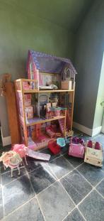 Barbiehuis met heel veel barbiespullen, Kinderen en Baby's, Speelgoed | Poppenhuizen, Gebruikt, Ophalen of Verzenden