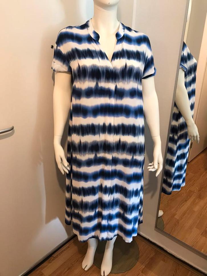 H&M jurk antik blue batik blauw oto 59cm knopen korte mouw, Kleding | Dames, Grote Maten, Gedragen, Jurk, Blauw, Verzenden