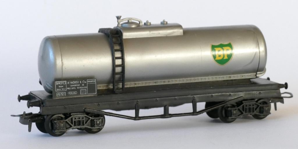 GéGé ketelwagen SNCF "BP", Hobby en Vrije tijd, Modeltreinen | H0, Zo goed als nieuw, Wagon, Gelijkstroom, Overige merken, Ophalen of Verzenden