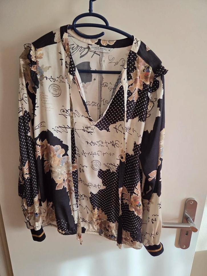 Summum Blouse Maat 38 - Zwart/Goud Details, Kleding | Dames, Blouses en Tunieken, Zo goed als nieuw, Maat 38/40 (M), Zwart, Ophalen of Verzenden