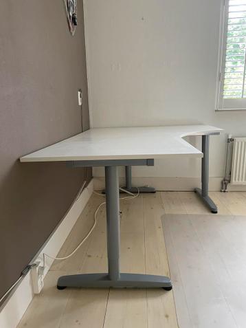 Ikea hoekbureau Bekant - afbeelding 4