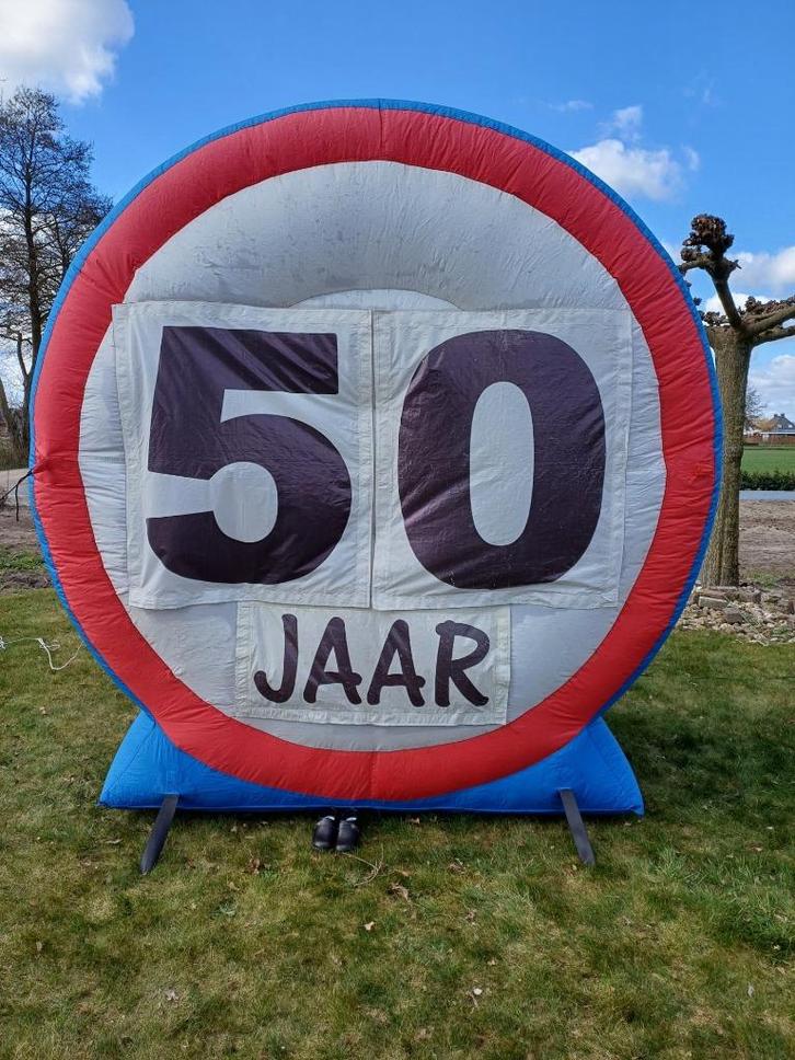 Leeftijdsbord te Huur – 2,5 Meter Hoog, Hobby en Vrije tijd, Feestartikelen | Verhuur, Gebruikt, Ophalen