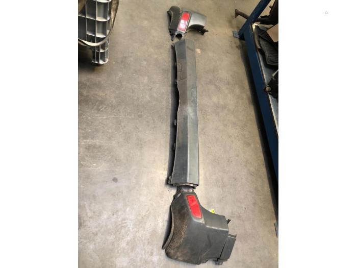 Achterbumper van een Mercedes Sprinter, Auto-onderdelen, Carrosserie en Plaatwerk, Bumper, Mercedes-Benz, Gebruikt, 3 maanden garantie