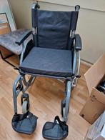 Mooie Rolstoel met voetsteun, Diversen, Rolstoelen, Ophalen, Inklapbaar, Zo goed als nieuw, Duwrolstoel