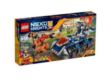 Lego Nexo Knights Axl's torentransport (70322) met doos beschikbaar voor biedingen