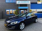 Volvo S60 1.6 T3 Kinetic 150PK|Origineel NL|Navi|Leder|Trekh, Voorwielaandrijving, Beige, 4 cilinders, 150 pk