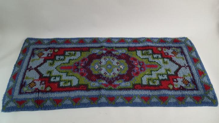 Vintage kleed, vloerkleed of tafelkleed, geknoopt. Blauw S11, Huis en Inrichting, Stoffering | Tapijten en Kleden, Gebruikt, 200 cm of meer