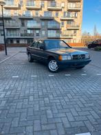 Mercedes-Benz 190E 2.0 AUT/SCHUIFDAK/ROESTVRIJ/APK 2028, Auto's, Mercedes-Benz, Beige, 4 cilinders, 122 pk, 1200 kg