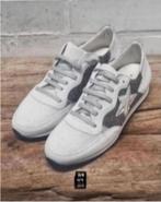 Blu Velvet - Prachtige sneakers maat 41 - Nieuw €149, Nieuw, Ophalen of Verzenden, Sneakers of Gympen, X