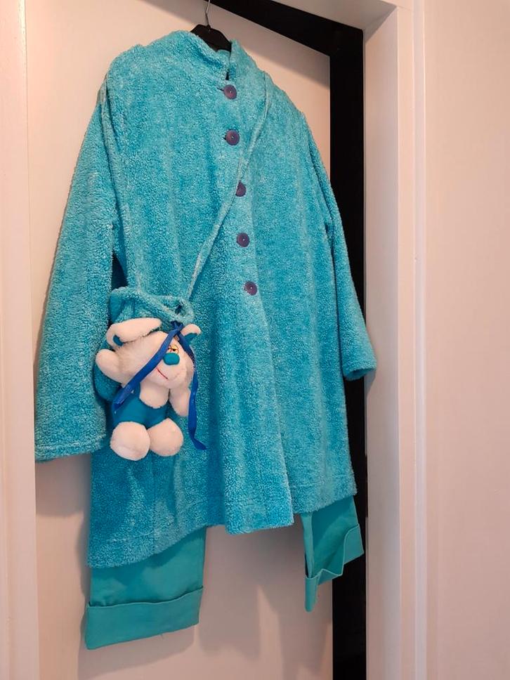 Turquoise carnavalsjas met broek royale maat 42, Kleding | Dames, Carnavalskleding en Feestkleding, Zo goed als nieuw, Carnaval